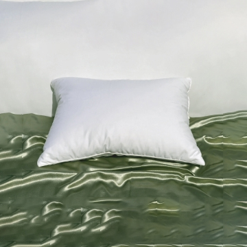 feather pillow, bed pillow